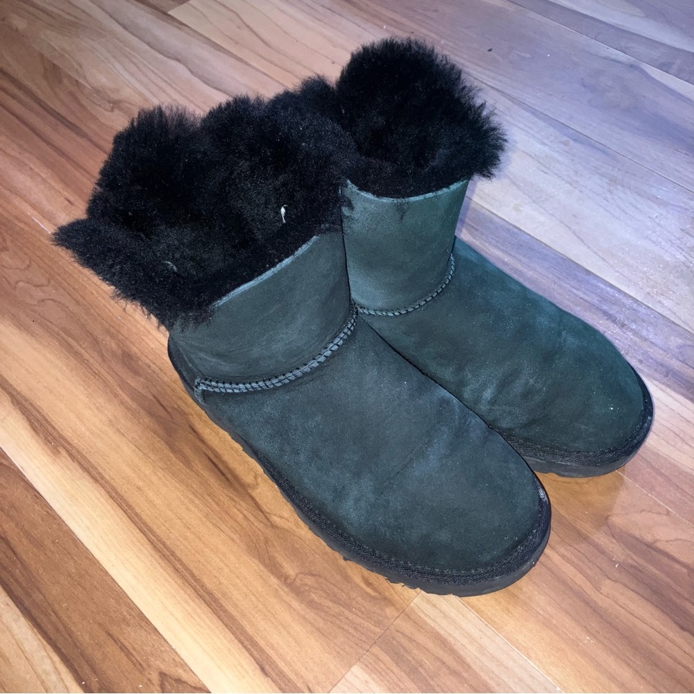Ugg Mini Bow - Black